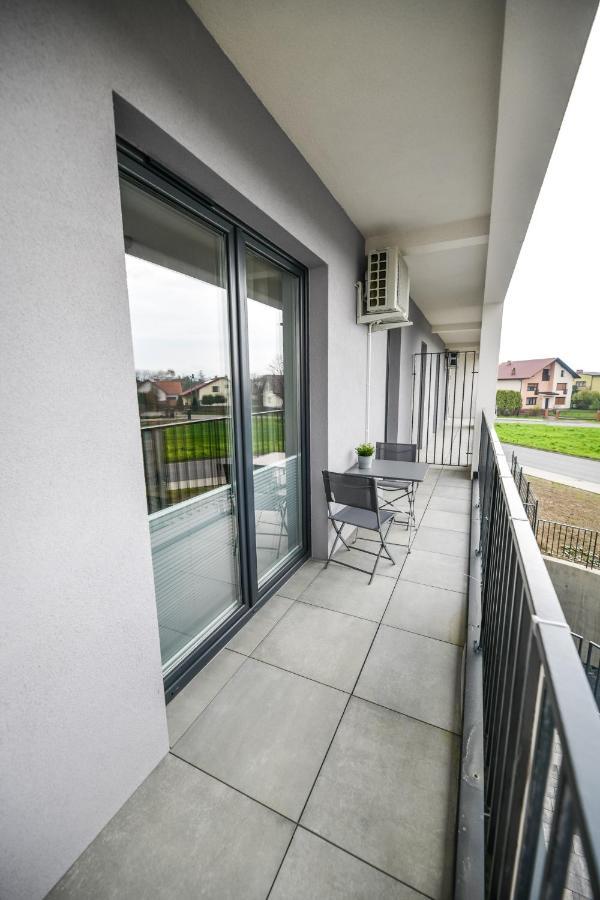 Apartament Komfort 17 Zator Exterior foto